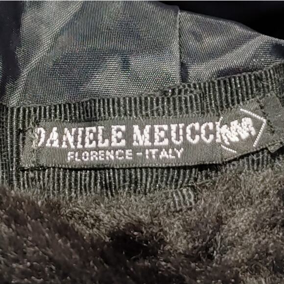 Vintage Daniele Meucci Black Quilted Bucket Hat Womens OSFA Made in Italy - Picture 4 of 4